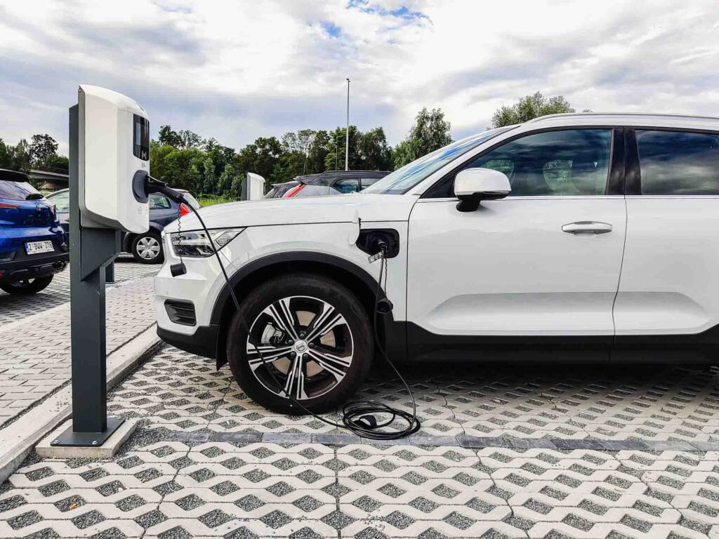 Elektrisch opladen auto